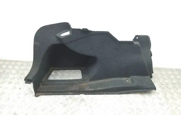Trunk/boot lower side trim panel
