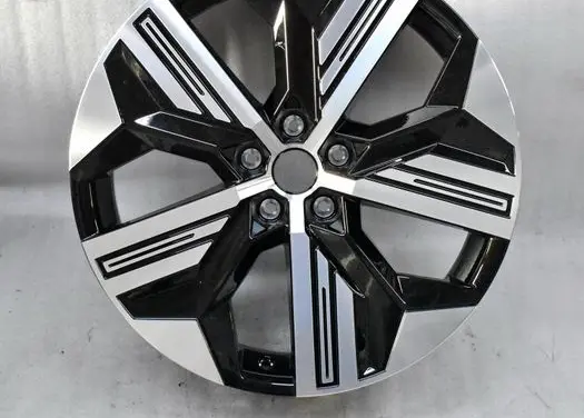 Renault Megane IV R20 alloy rim 