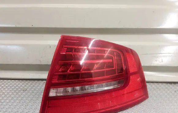 Audi A8 S8 D3 4E Rear/tail lights 4E0945096H