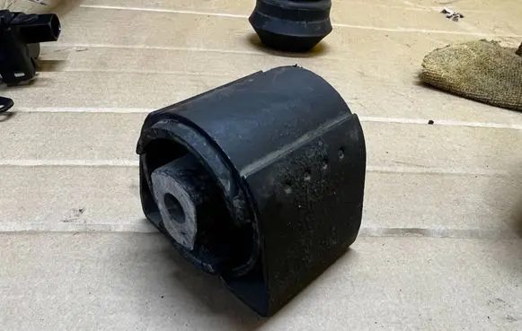 Mercedes-Benz G W461 W463 1st Gen Other under body part 