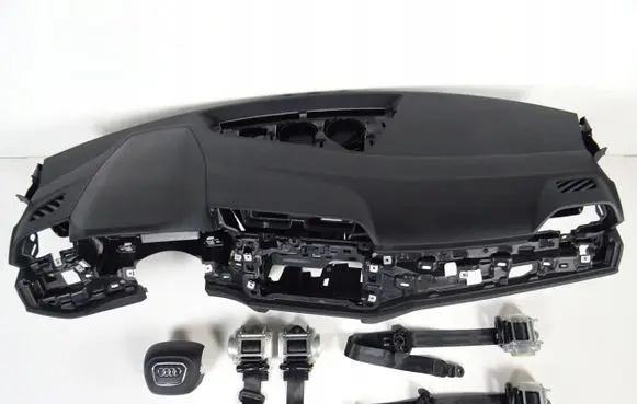 Audi Q3 F3 Dashboard
