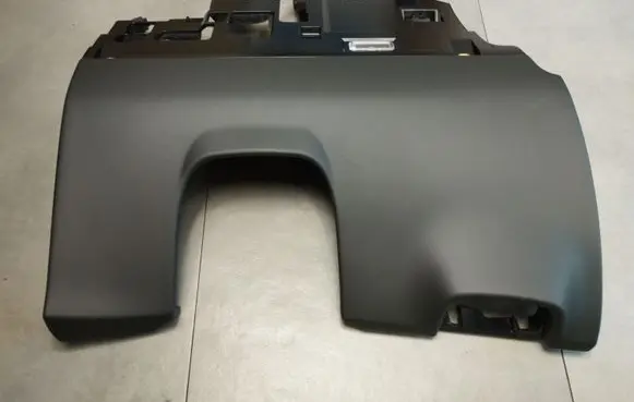 Dashboard lower bottom trim panel