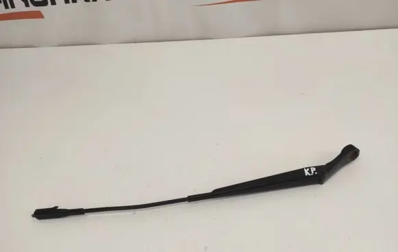 Opel Zafira B Front wiper blade arm 13145563