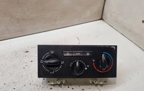 Peugeot 307 Climate control unit H5756 H575624647