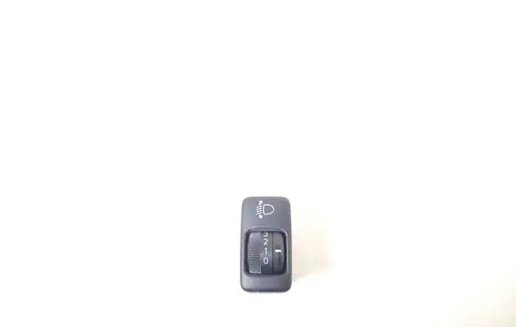 Toyota Hilux (AN10, AN20, AN30) Light switch 84152-33030
