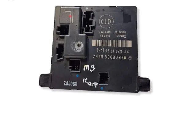 Mercedes-Benz E W211 Door control unit/module 2118201526