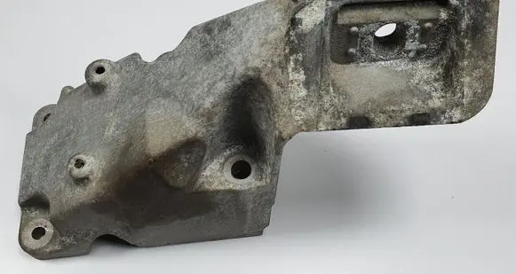 Land Rover Range Rover L322 Engine mounting bracket AH42-6037-AC