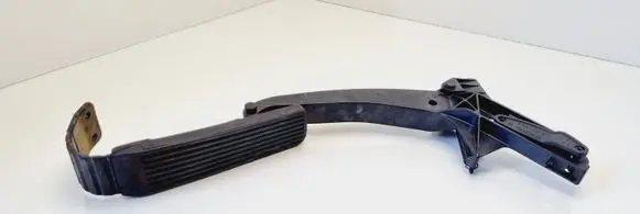 Mercedes-Benz E W210 Accelerator throttle pedal 1293010001 2103010520