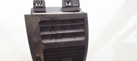 Dash center air vent grill