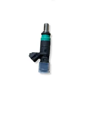 Audi A6 S6 C6 4F Fuel injector 06C133551