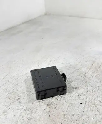 Mercedes-Benz E W211 Rain sensor A2118202285 73628102 5DC00842402