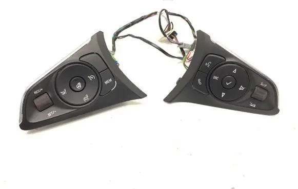 Opel Crossland X Steering wheel buttons/switches 39172790