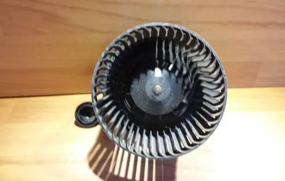 Jaguar S-Type Heater fan/blower 4R8H19846AA