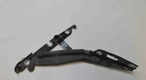 Audi A6 S6 C6 4F Tailgate/trunk/boot hinge 4F5827302