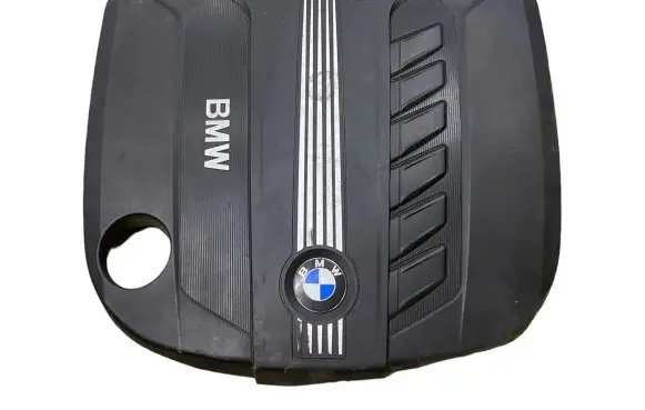 BMW 5 F10 F11 Engine cover (trim) 7812463 13717812463