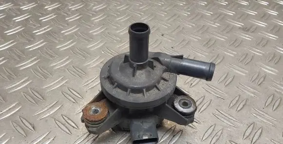 Toyota Auris E180 Electric auxiliary coolant/water pump G904052010