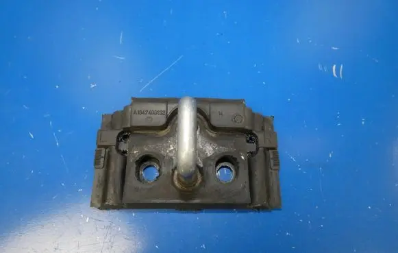 Mercedes-Benz ML W164 Loading door lock loop/hook striker A1647400132