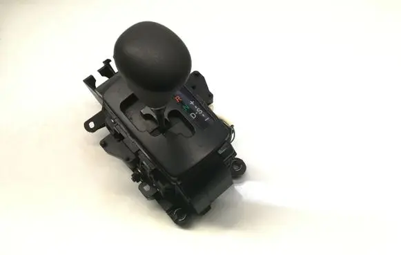 Toyota Avensis T250 Gear selector 