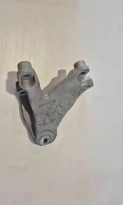 Ford Mustang VI Engine mounting bracket BR336037BA