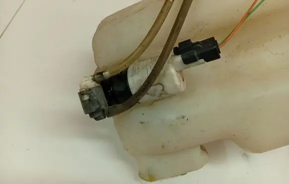 Renault Scenic II - Grand scenic II Windscreen/windshield washer pump 9641553880