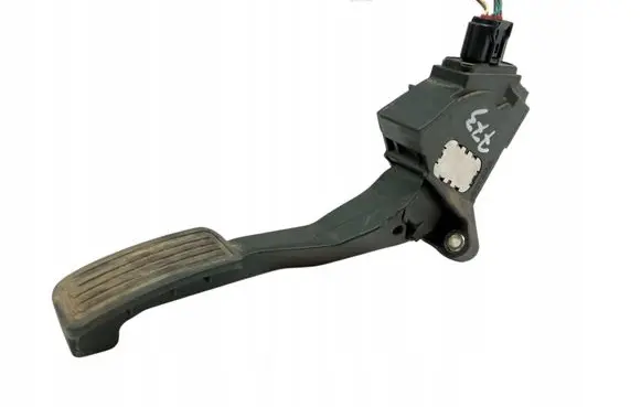 Toyota Yaris Accelerator throttle pedal 781100D010