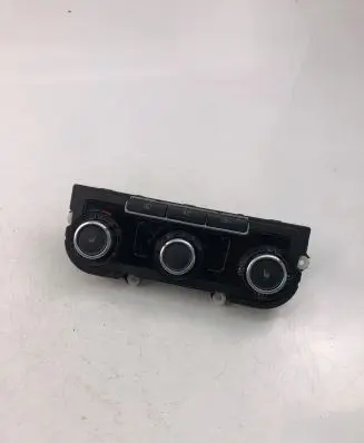 Volkswagen Golf VI Climate control unit 3C8907336J