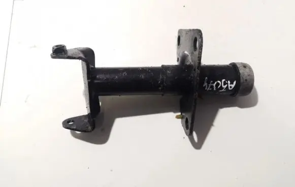 Volkswagen PASSAT B5 Front bumper mounting bracket 3b0807133