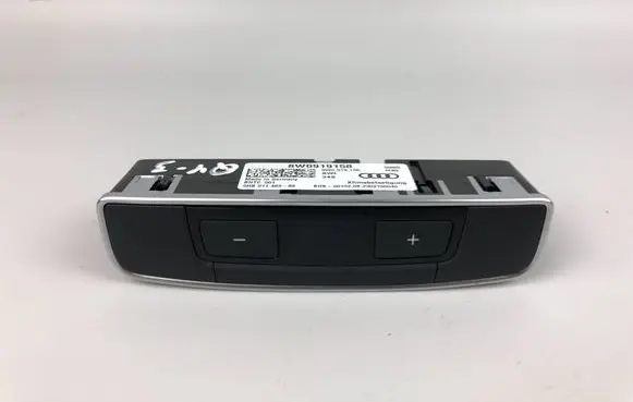 Audi Q4 e-tron Climate control unit 8W0919158