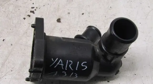 Toyota Yaris Thermostat housing 6478