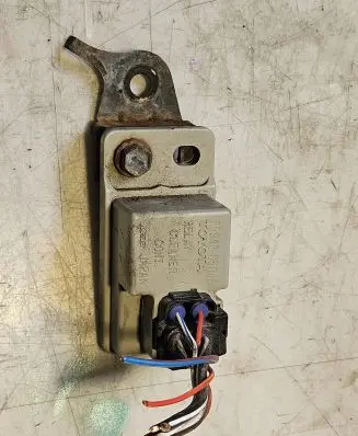 Toyota Avensis T250 Light washer relay 8594205040