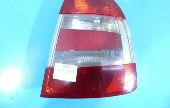 Skoda Superb B5 (3U) Rear/tail lights 3U5945112 IMPRK1253053