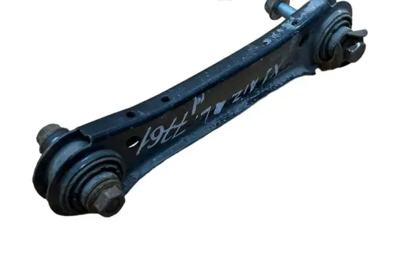 BMW X1 E84 Rear control arm 33326782238 33326782237 6782237