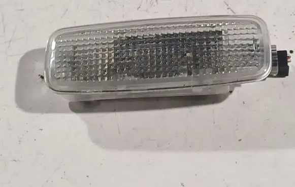 Audi A6 S6 C6 4F Other interior light 4E0947105