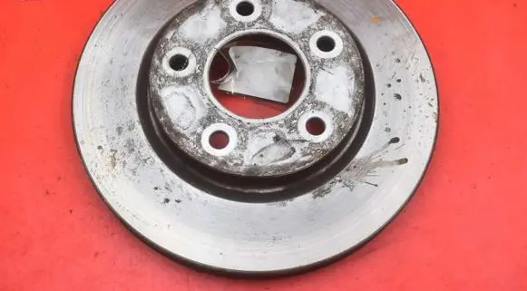 Mitsubishi Lancer VIII Front brake disc