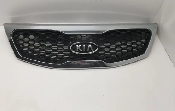 Front bumper upper radiator grill