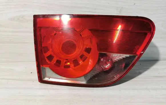 Seat Altea XL Tailgate rear/tail lights 5P8945093D 5P8945107B
