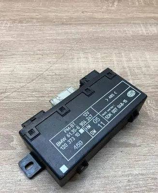 BMW 5 E39 Door control unit/module 6904247 5DK00704815