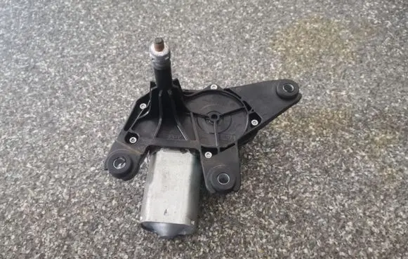 Renault Trafic II (X83) Rear window wiper motor 7700311590 7700311590D