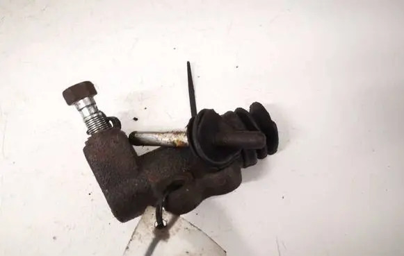 KIA Ceed Clutch master cylinder 