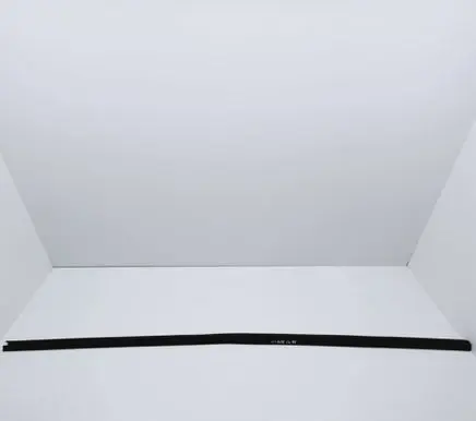 Opel Vivaro Rubber seal front door (on door)
