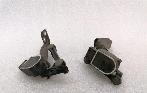 Mercedes-Benz S C217 Rear air suspension level height sensor A0045429918