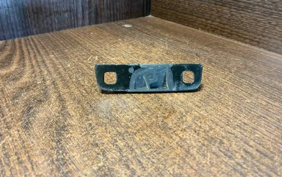 Mercedes-Benz Vito Viano W639 Sliding door lock loop/hook striker A6397580327 A6397580427