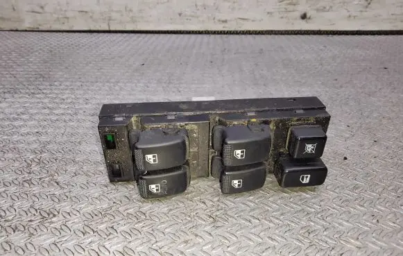 KIA Sorento Electric window control switch