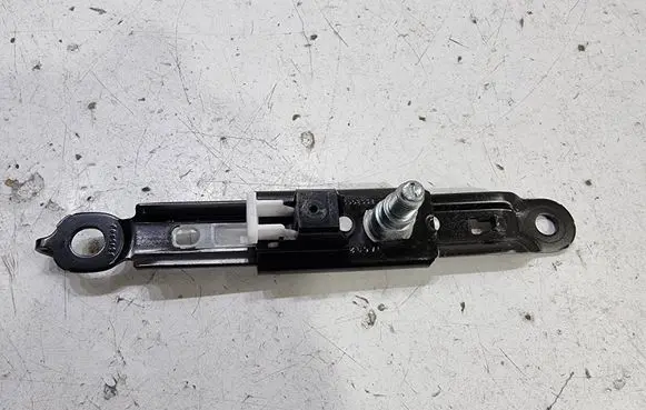 Toyota C-HR I Seat belt adjustment rail F515003