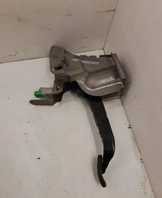 Dacia Sandero III Brake pedal 465016808R