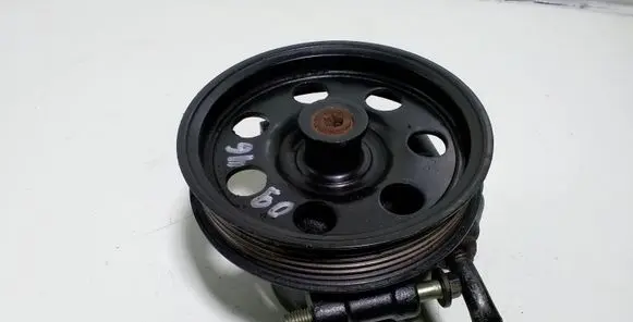 Ford Focus Power steering pump 2HD1603