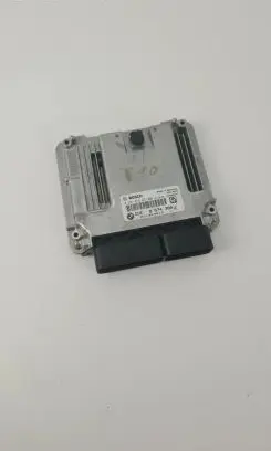 BMW 5 F10 F11 Engine control unit/module 8574380 0281019872