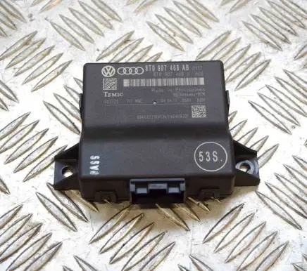 Audi A5 8T 8F Gateway control module 8T0907468H 8T0907468