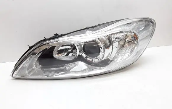 Volvo C30 Headlight/headlamp 31299820