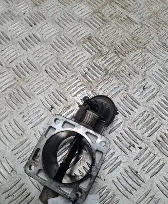 KIA Sorento Throttle valve